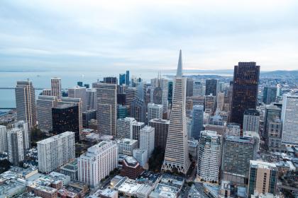 澳客体育：全面解析体育赛事投注的最新动态与趋势